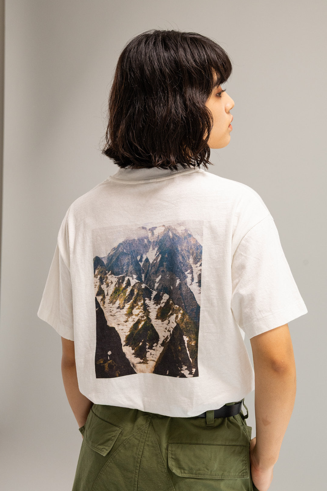 SUMMER MOUNTAIN TEE (WHITE)