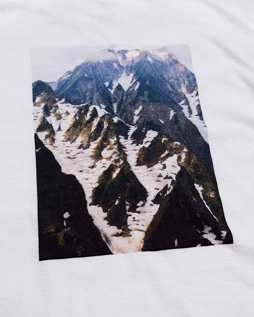 SUMMER MOUNTAIN TEE (WHITE)